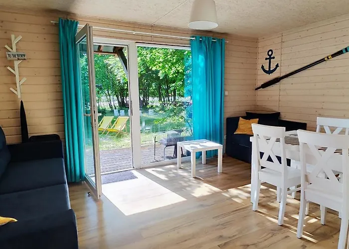 펜션 Latonafali 다브키